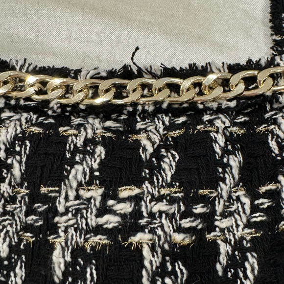 NWT Alice and Olivia CORALIE TOP + ELANA SKIRT in Black & White Set - Picture 3 of 16